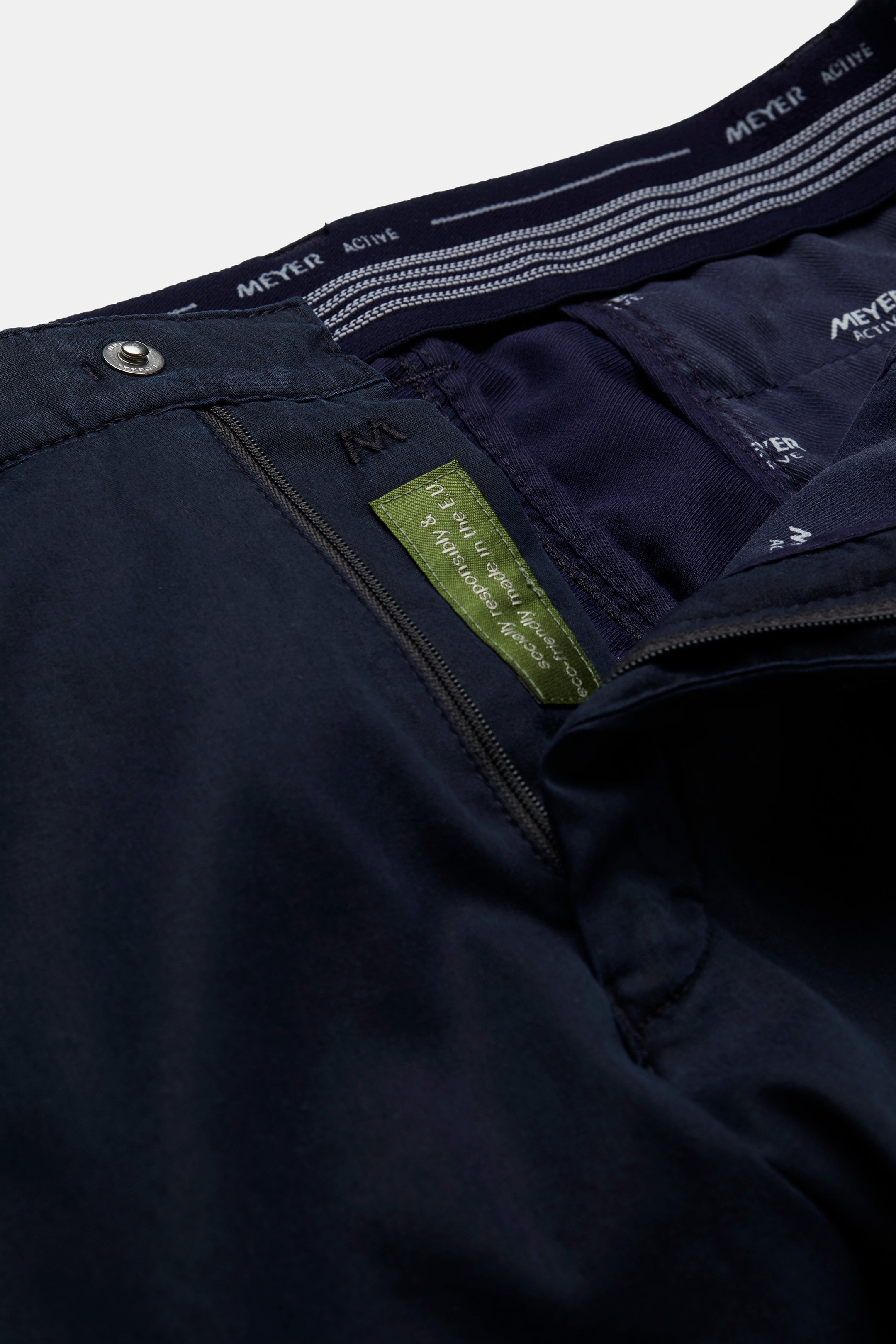 B-Arran 1-8070 ACTIVE • SHORT