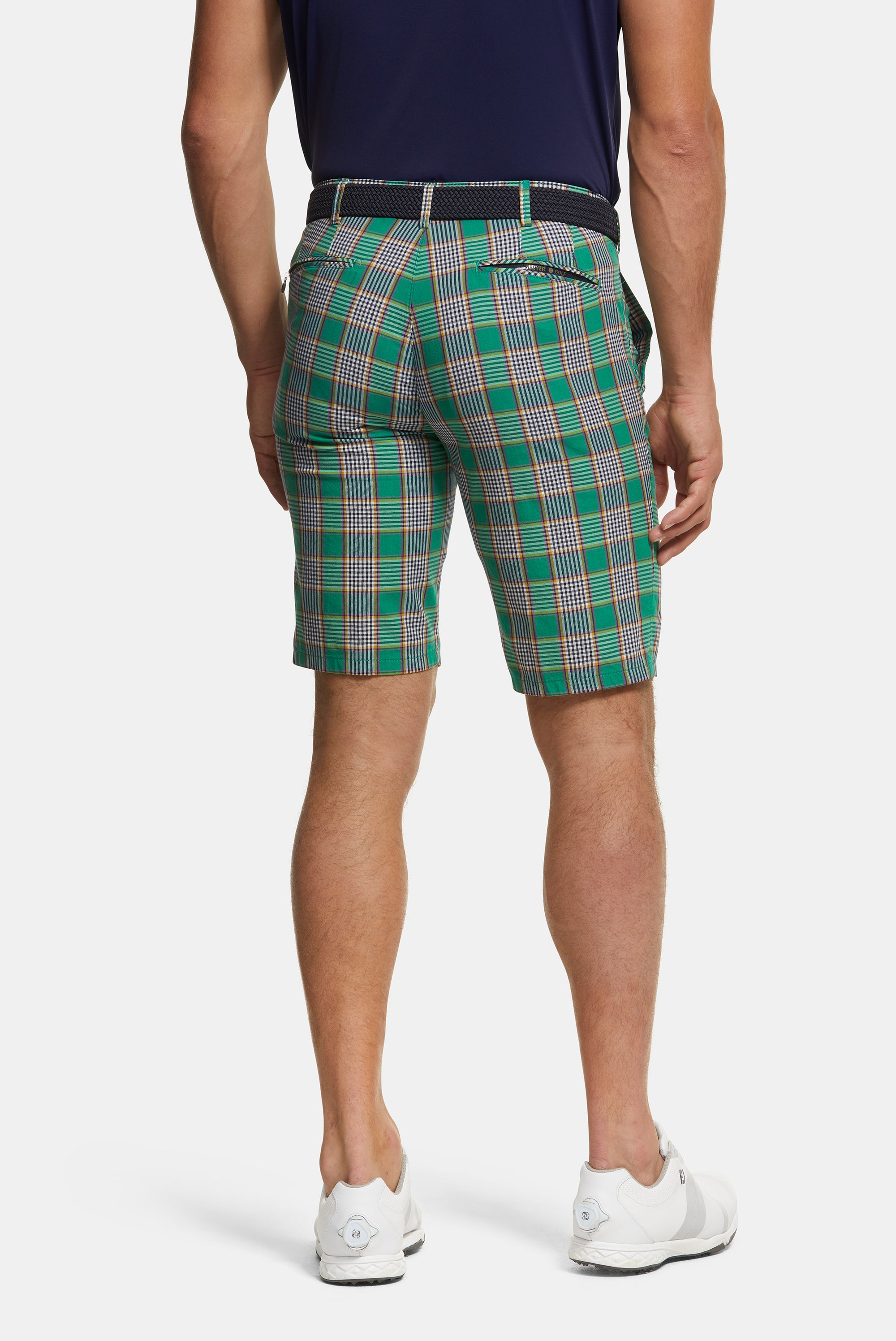 B-St. Andrews 1-8072 PRINCE OF WALES • GOLF SHORTS