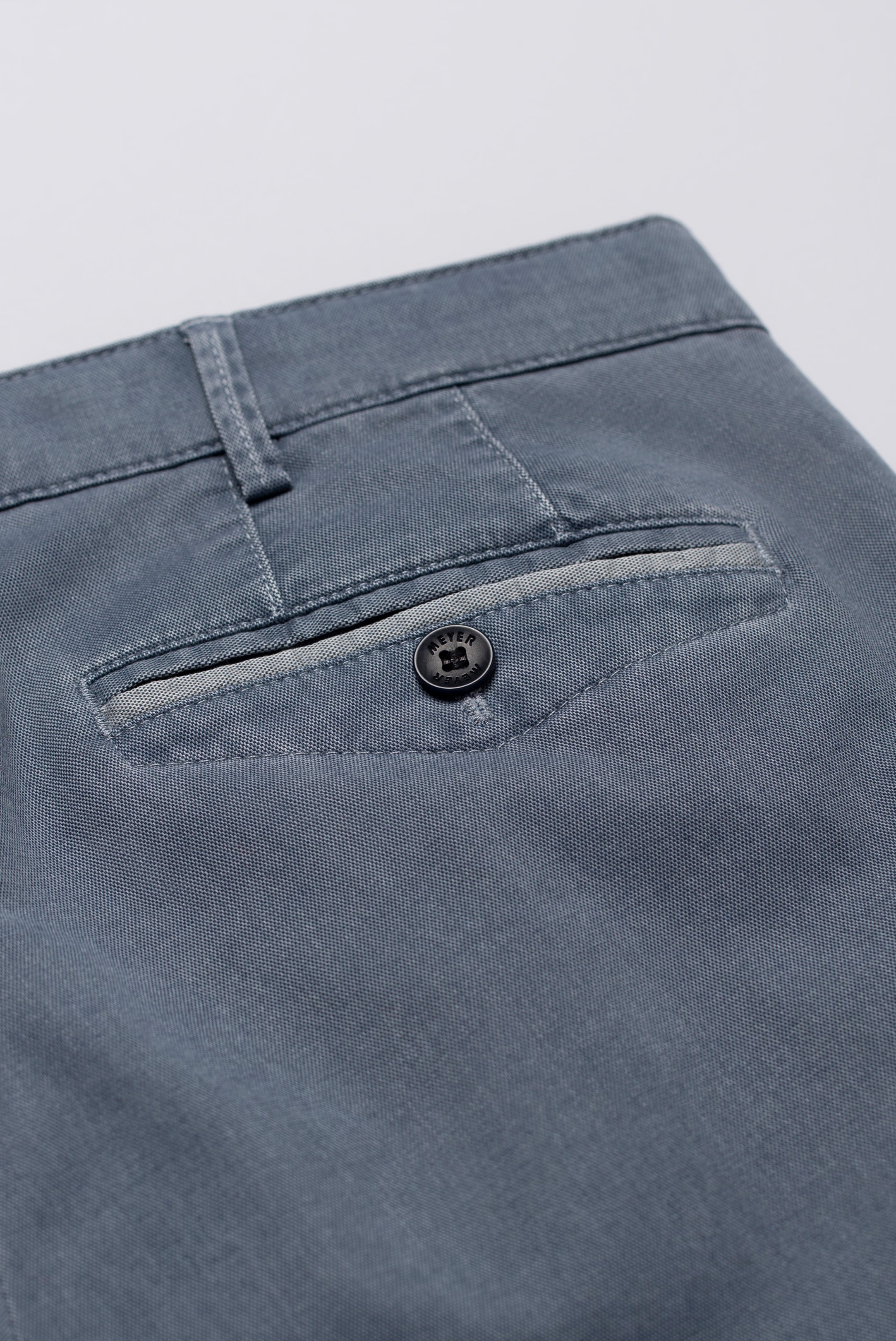 Chicago 1-5068 CASUAL SEMI-BLUE